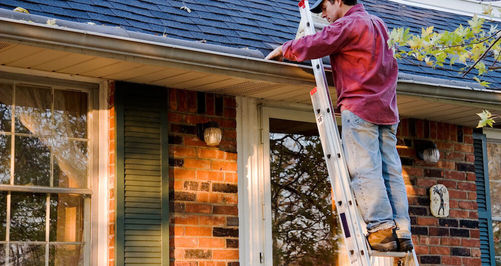 Fall home maintenance checklist: 30 tips for protecting your home before winter
