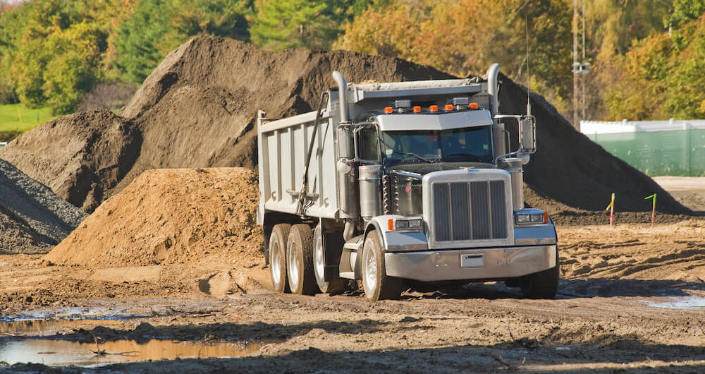 4 FAQs about dump truck insurance