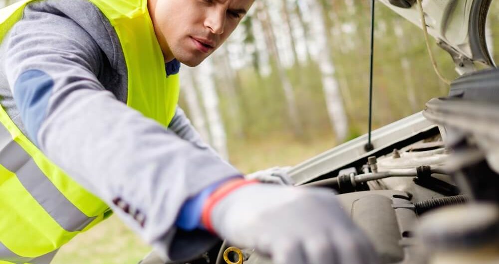 2 tools to help with hooking up a car for a tow